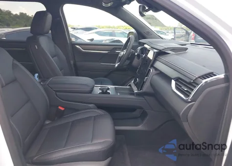 2025 GMC Acadia Fwd Elevation z USA, uszkodzony, nr VIN 1GKENKRSXSJ226491